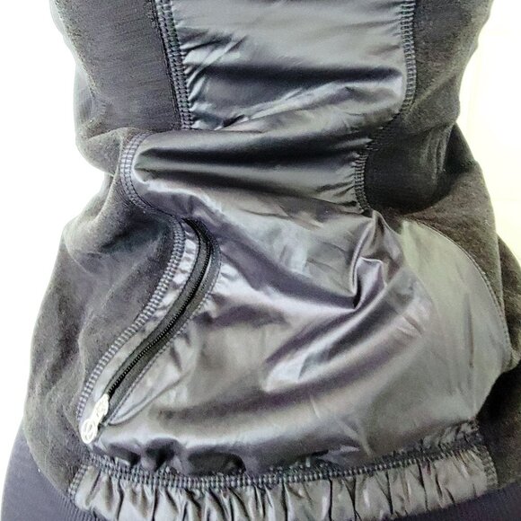 Lululemon Women's Black RUN: Gus Buster Sleeveless Full-Zip Vest Size 4 - Picture 8 of 12